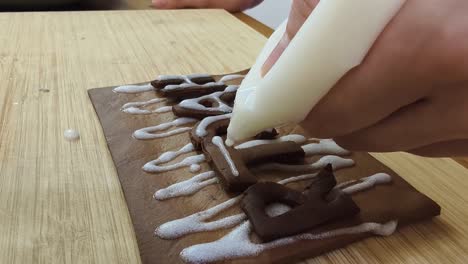 decorating gingerbread letters