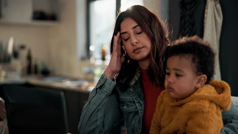 mother and child experiencing difficulty