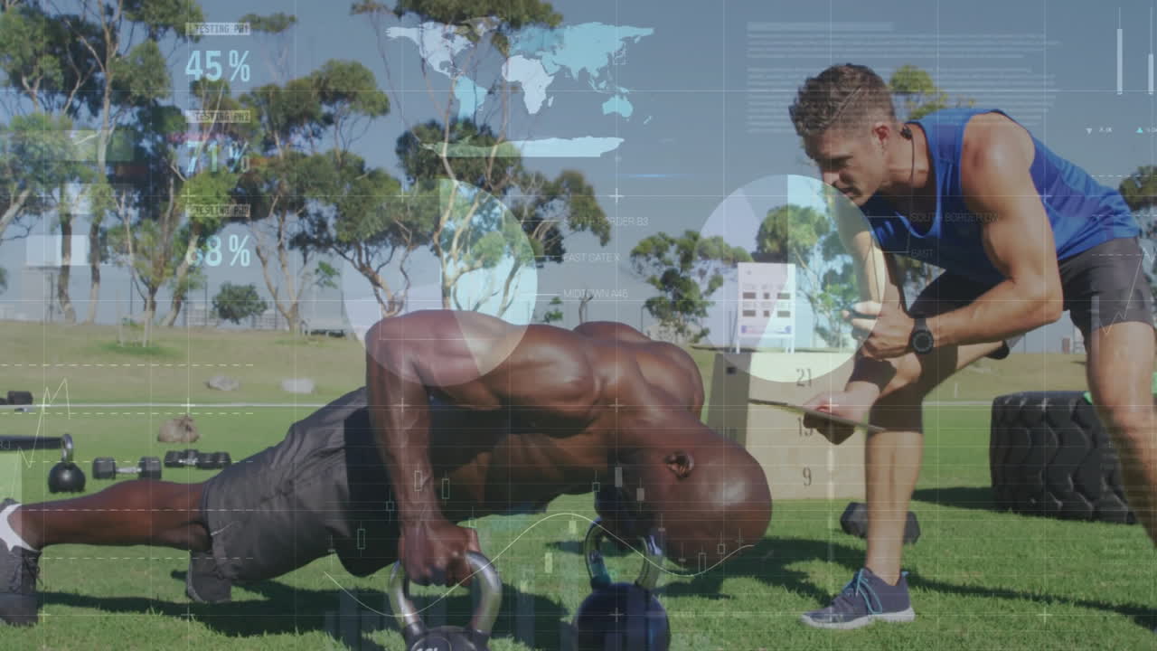 피트니스 데이터와 세계 지도 애니메이션은 트레이너와 함께 푸시업을 하는 남자에 대한 것입니다.