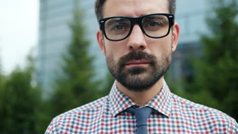 retrato de un hombre de negocios