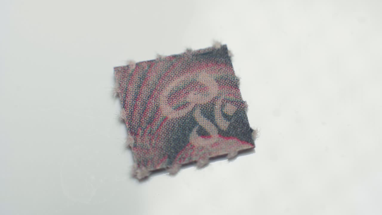 toma macro 4k de una pestaña ácida de lsd