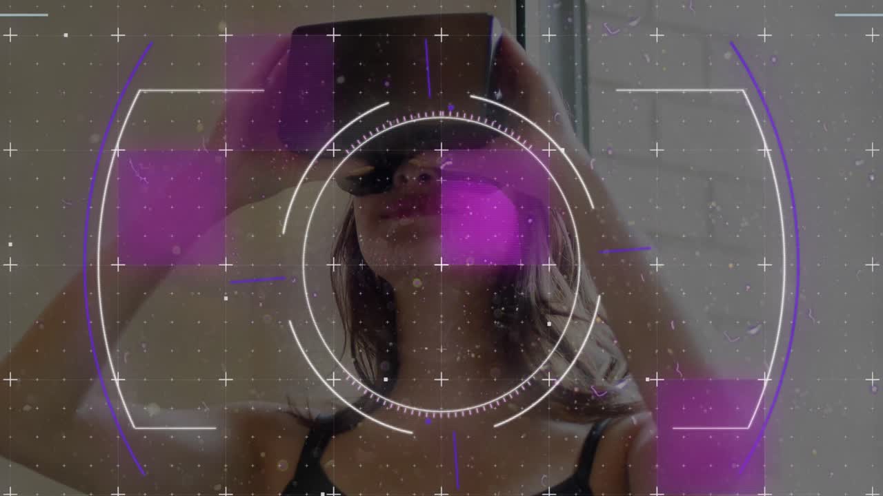 escaneo de alcance sobre la red de red contra la mujer caucásica que usa auriculares vr en casa