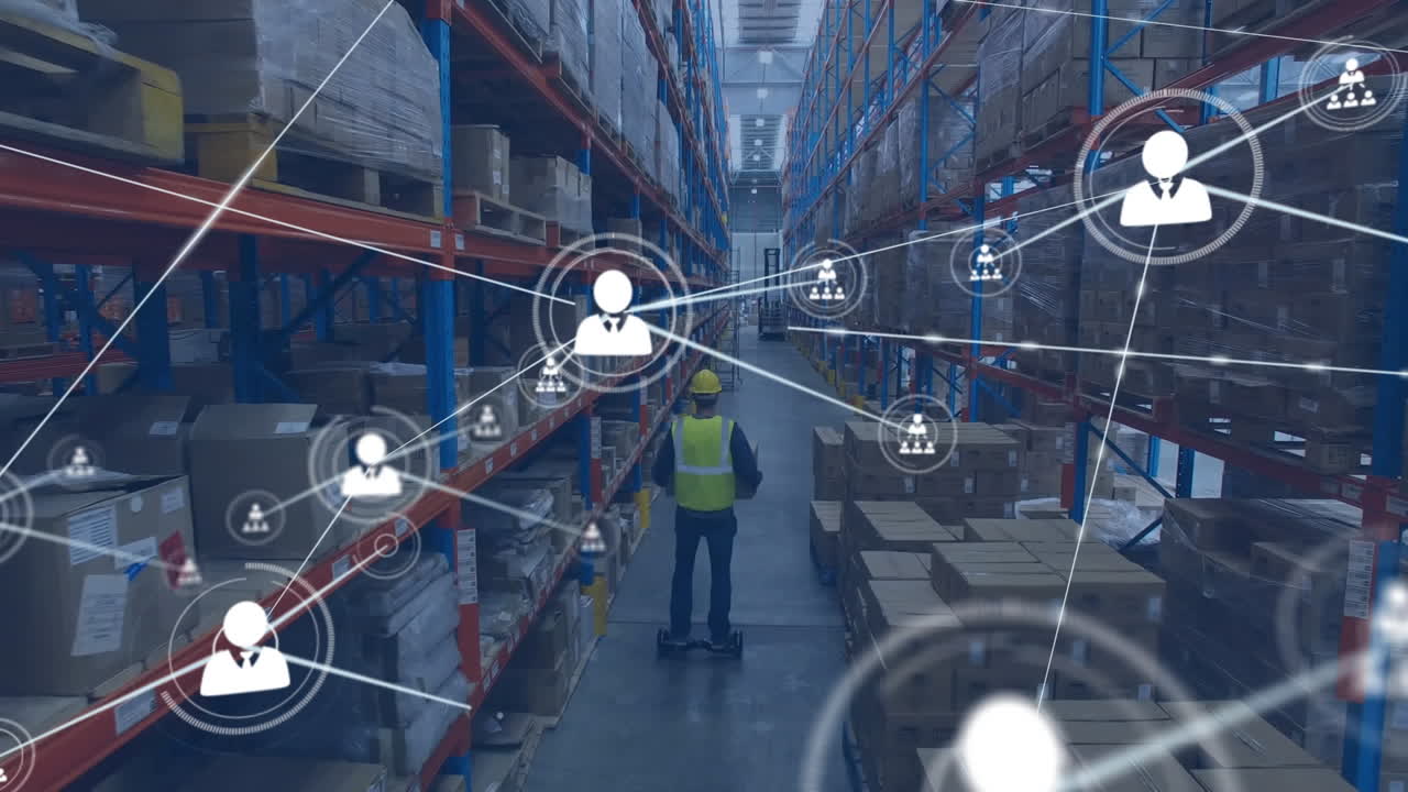 animación de una red de iconos de perfil contra una vista aérea de un trabajador masculino en un hoverboard en un almacén