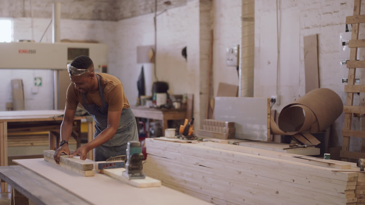 listo para lijar esto hasta algo glorioso