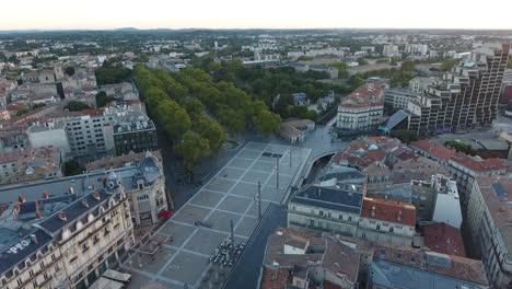 Sonnenaufgang-über-Dem-Place-De-La-Comédie,-Luftaufnahme-Von-Montpellier