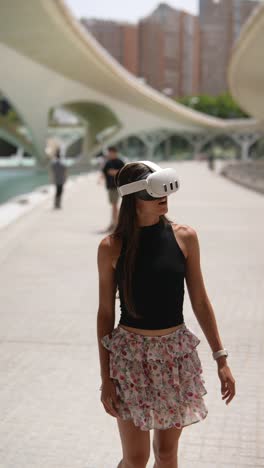 woman experiencing virtual reality in the city
