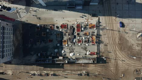 vista aérea de drones de la plaza principal ubicada en el centro de katowice