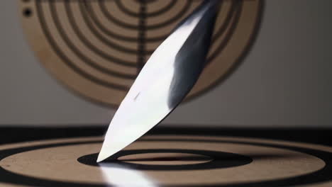 throwing knife on target