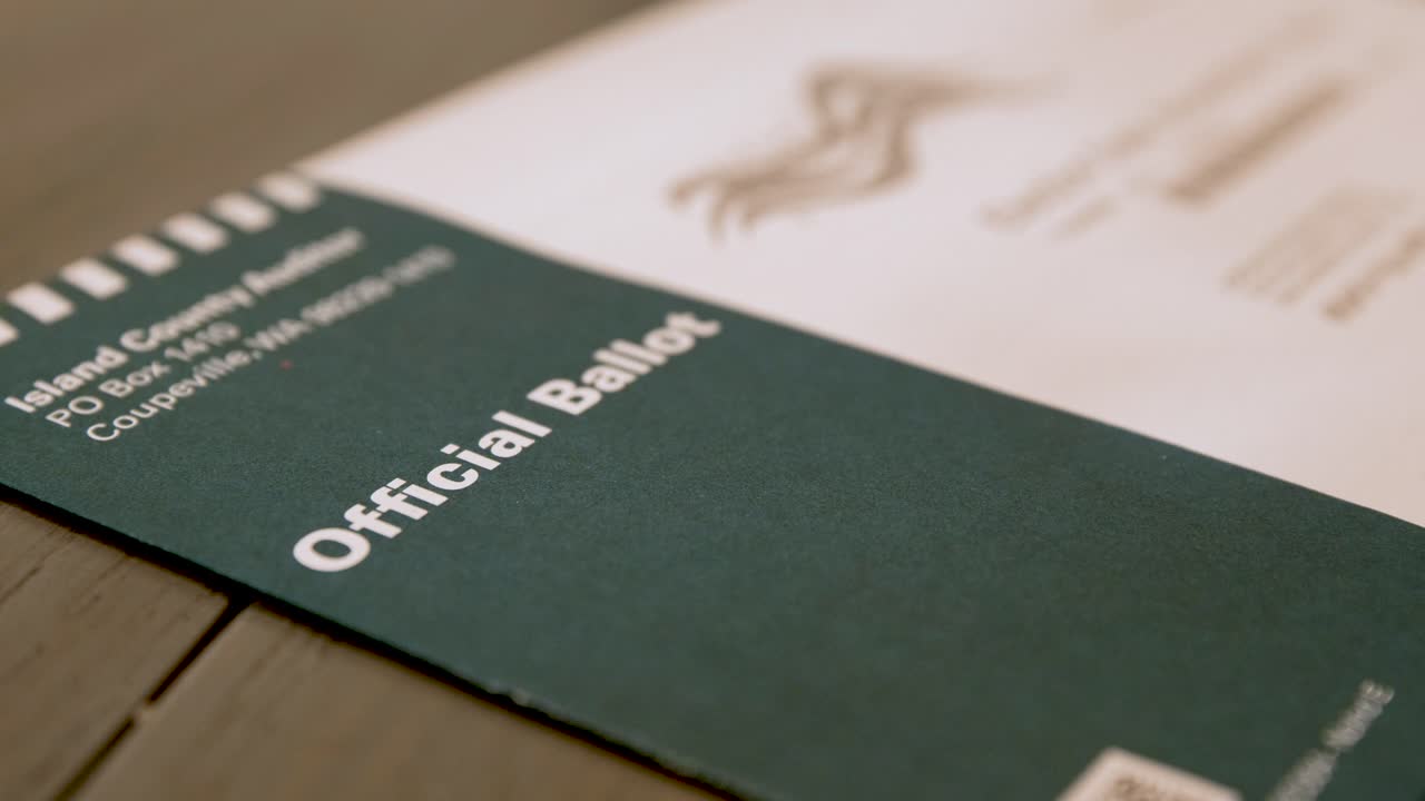 boleta por correo lista para ser completada y enviada