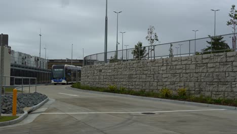 brisbane metro bus arriving at station