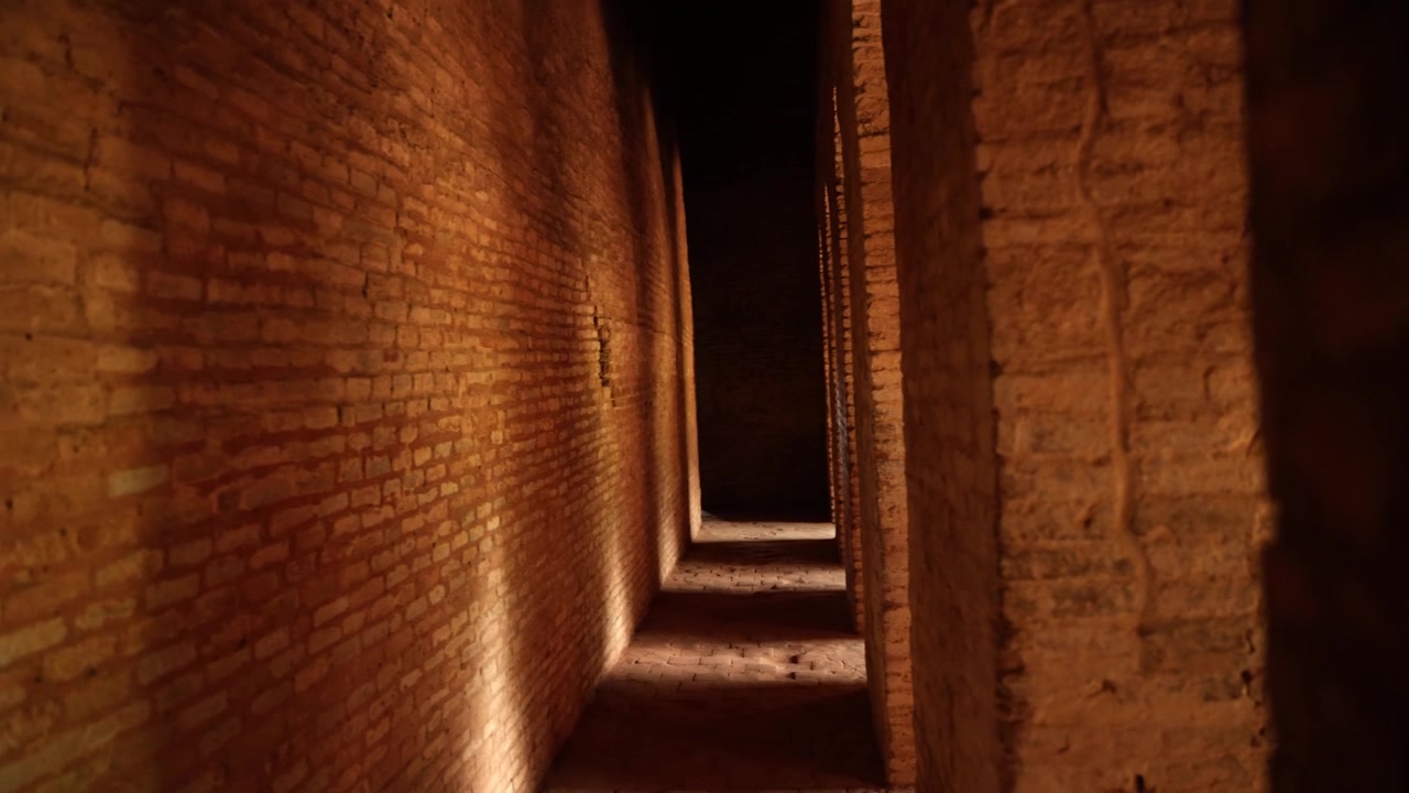 Este Templo Ras é um dos marcos arquitetônicos proeminentes de Bishnupur, Bengala Ocidental. Os Templos de Terracota de Bishnupur.