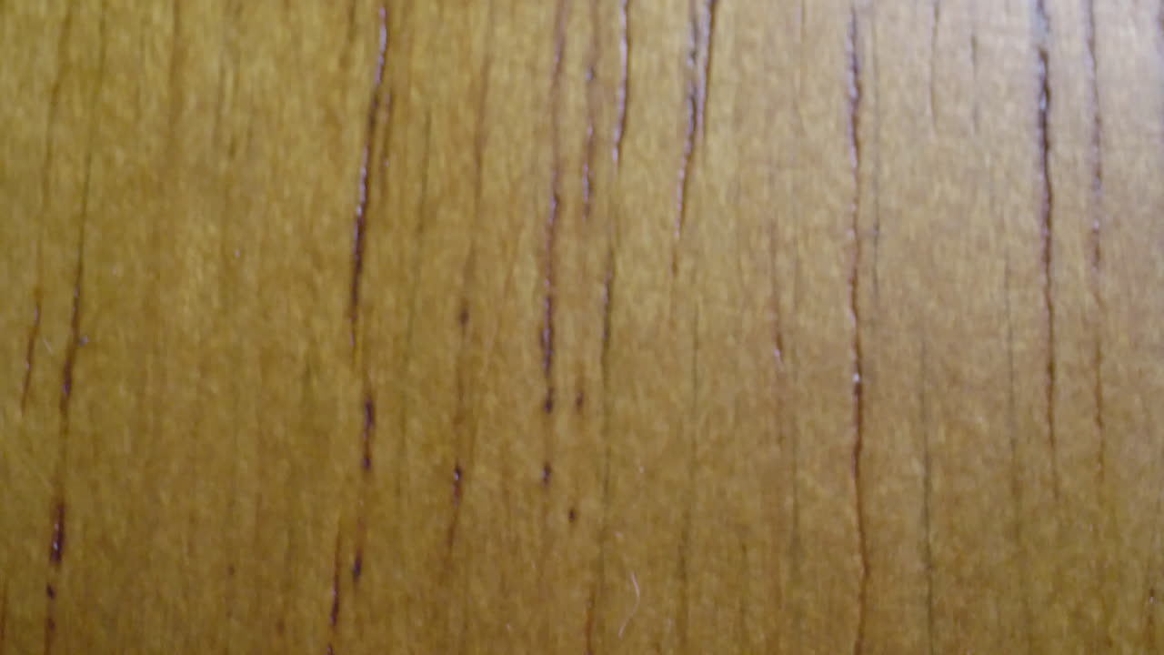 detalle del acabado de madera del mueble