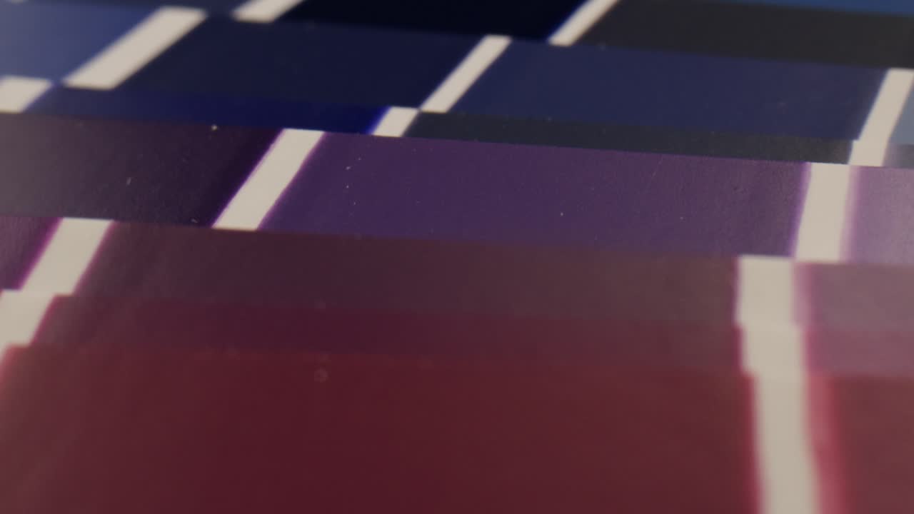 색상 표본 - 빨간색과 파란색