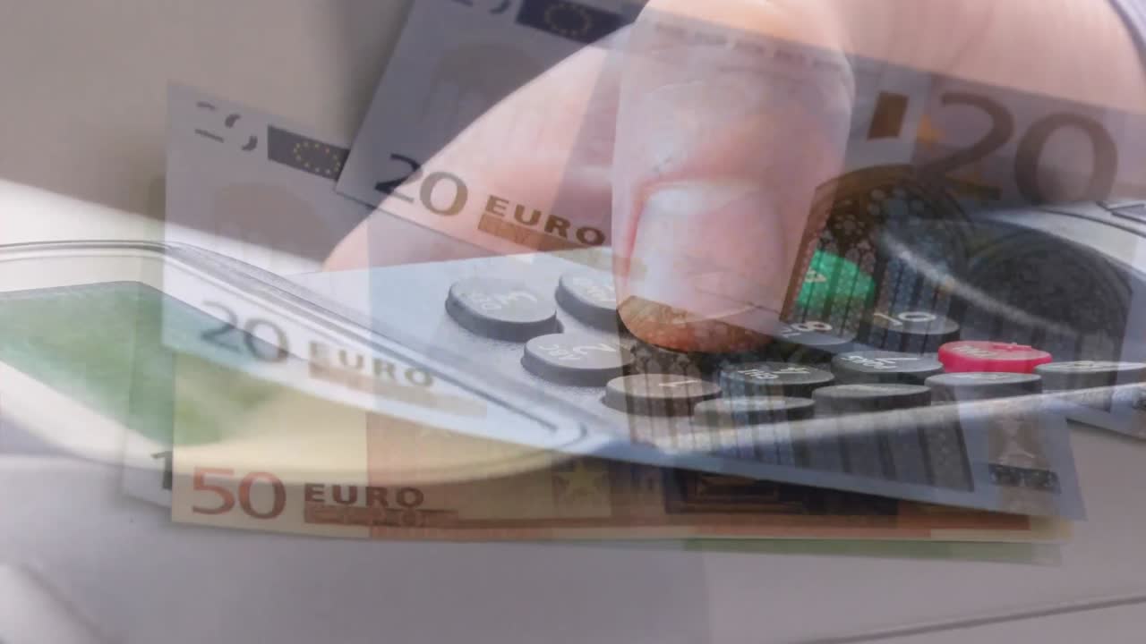 Animation von fallenden Euro-Banknoten über der Hand eines Mannes, der ein Zahlungsterminal hält.