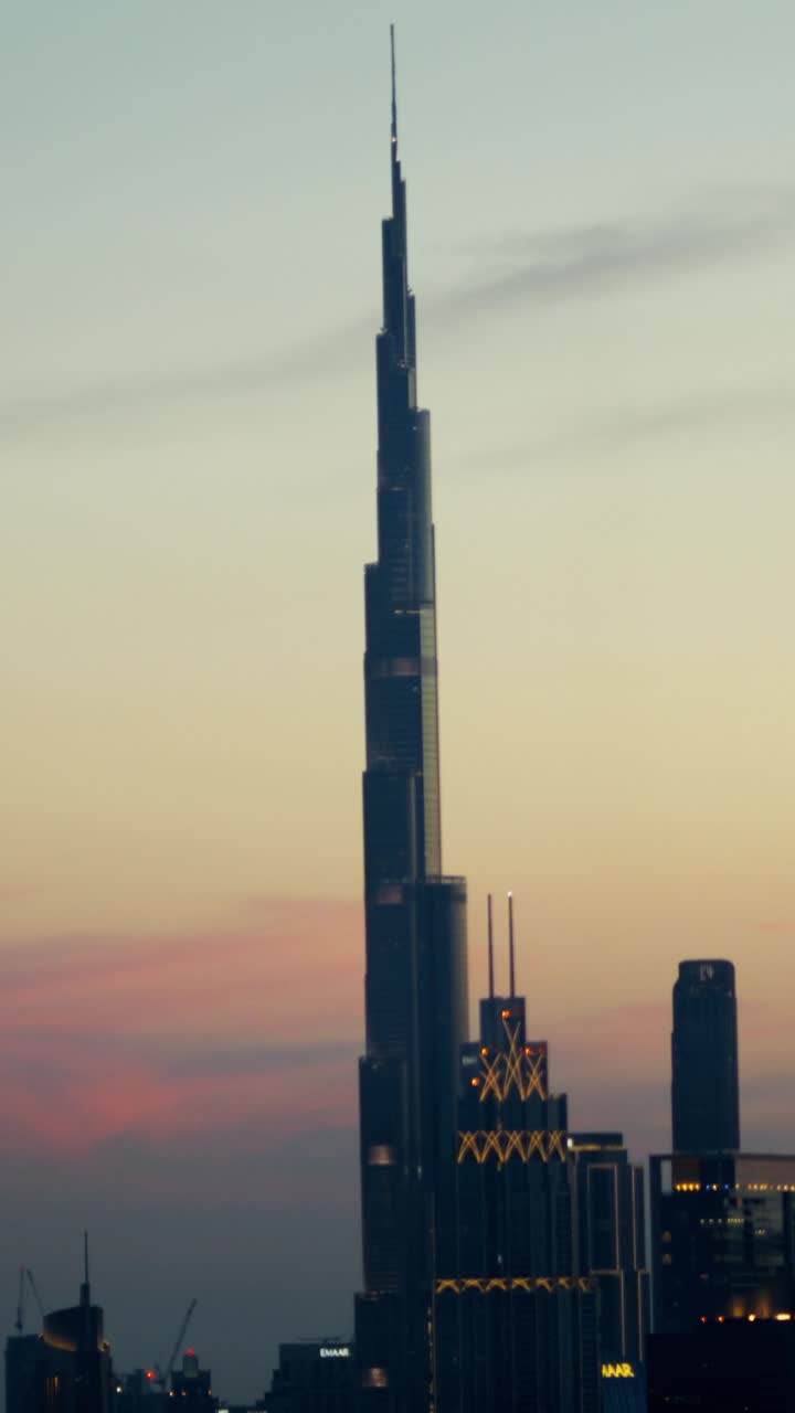 burj khalifa ao pôr-do-sol