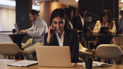 Tending-to-business-before-her-big-meeting