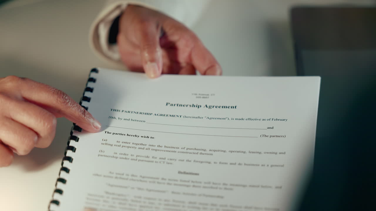 고용, 채용 및 계약 by hr