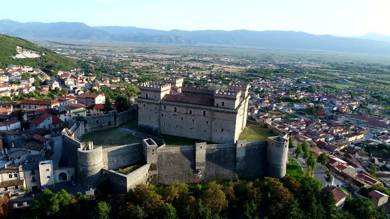 Castello nell'Italia centrale.