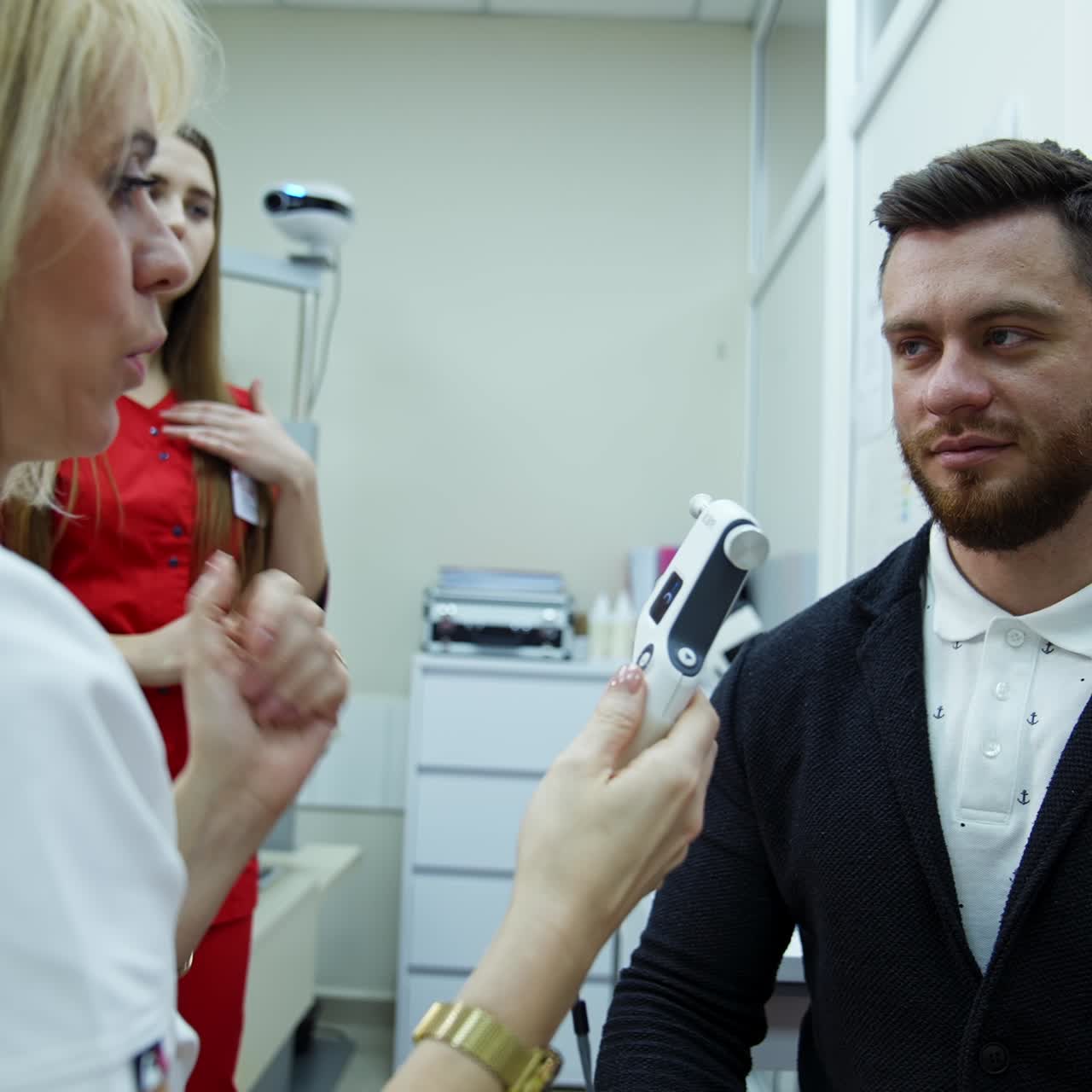 Vision test in optician office