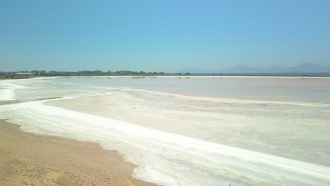 Idyllische-Küste-Auf-Der-Insel-Kos-Im-Sommer-Im-Ägäischen-Meer,-Griechenland