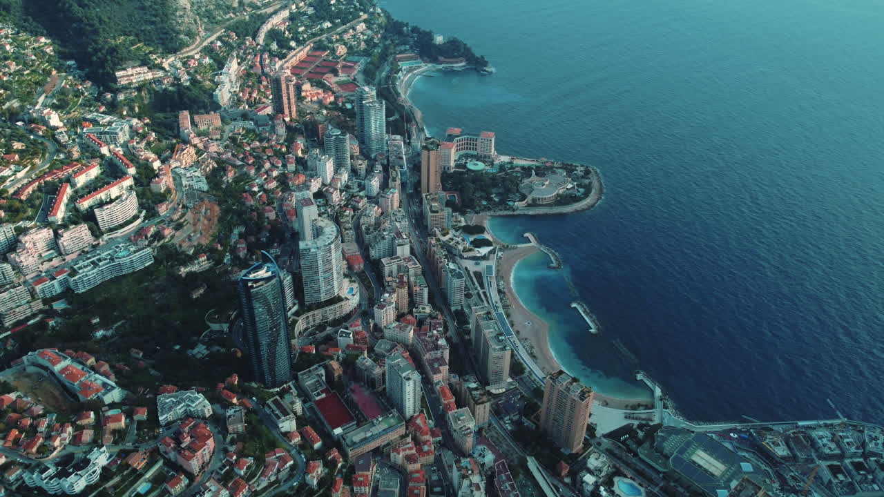 위에서 볼 수 있는 모나코 도시 풍경