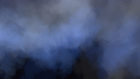 Misterio-Y-Cielo-Tormentoso-Con-Nubes-Y-Niebla-Al-Atardecer