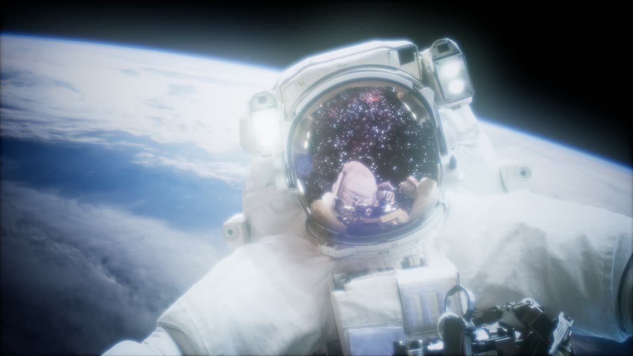 太空行走中的宇航员。图片素材由NASA提供。