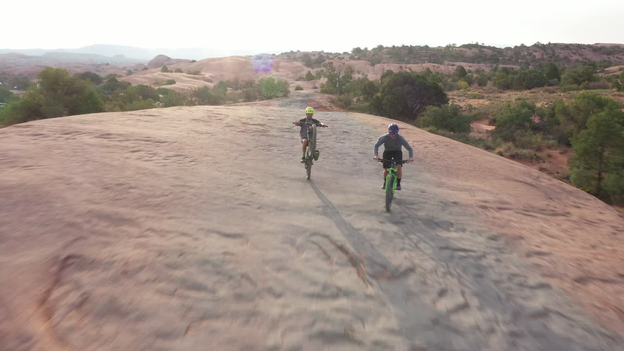 езда на велосипеде - это бегство от грусти