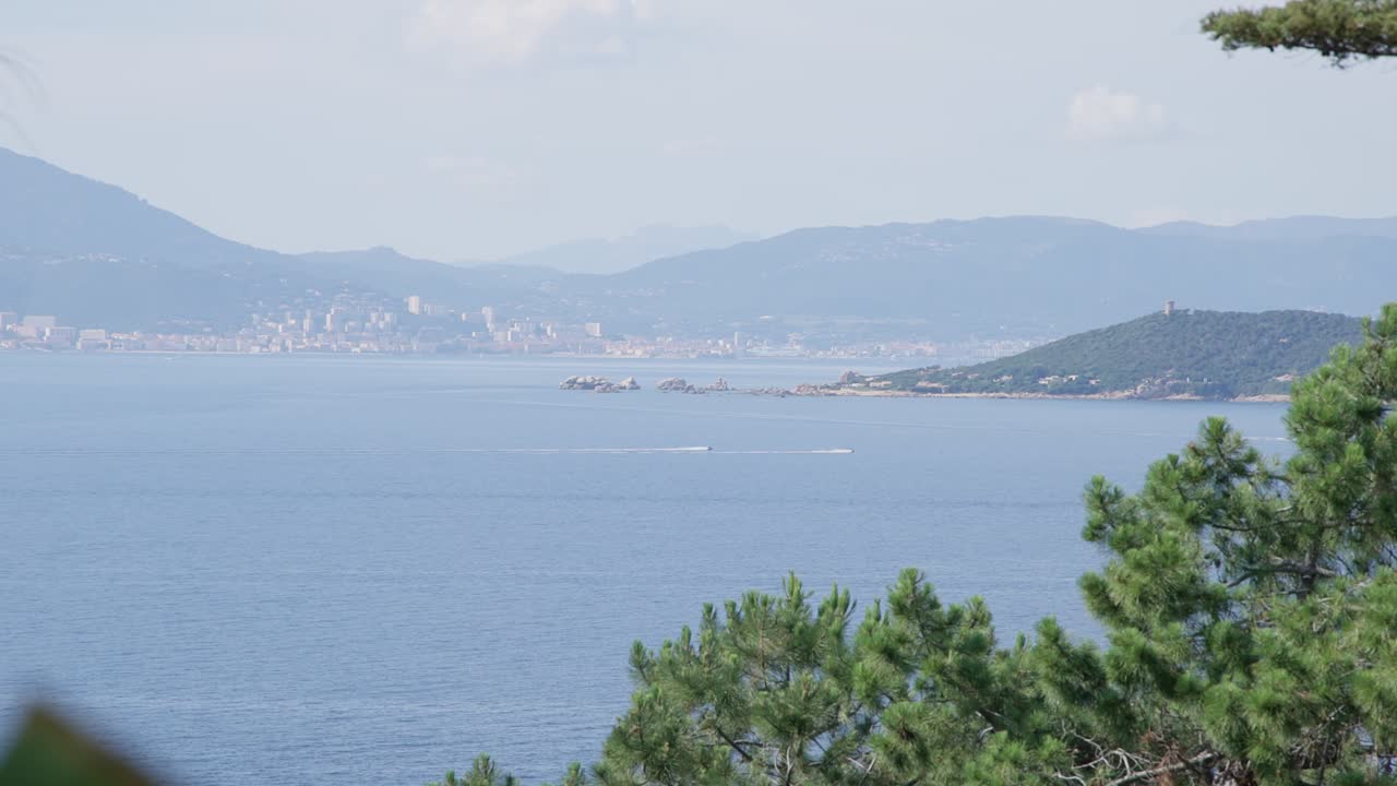 - 바다와 해안 풍경 - 4k 29.97 fps - 캐논 r5c에서 촬영