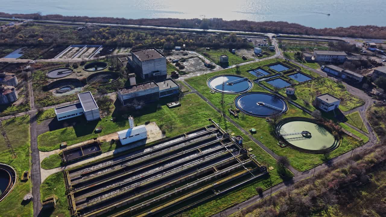 Wastewater treatment facility in operation near water body