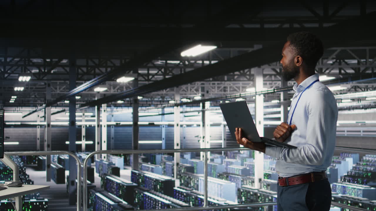 Data center engineering team on industrial platform collaborating