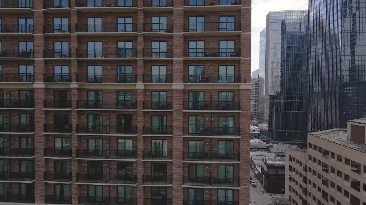 텍사스 주 오스틴 시 상공 비행. 공중 4k 비디오