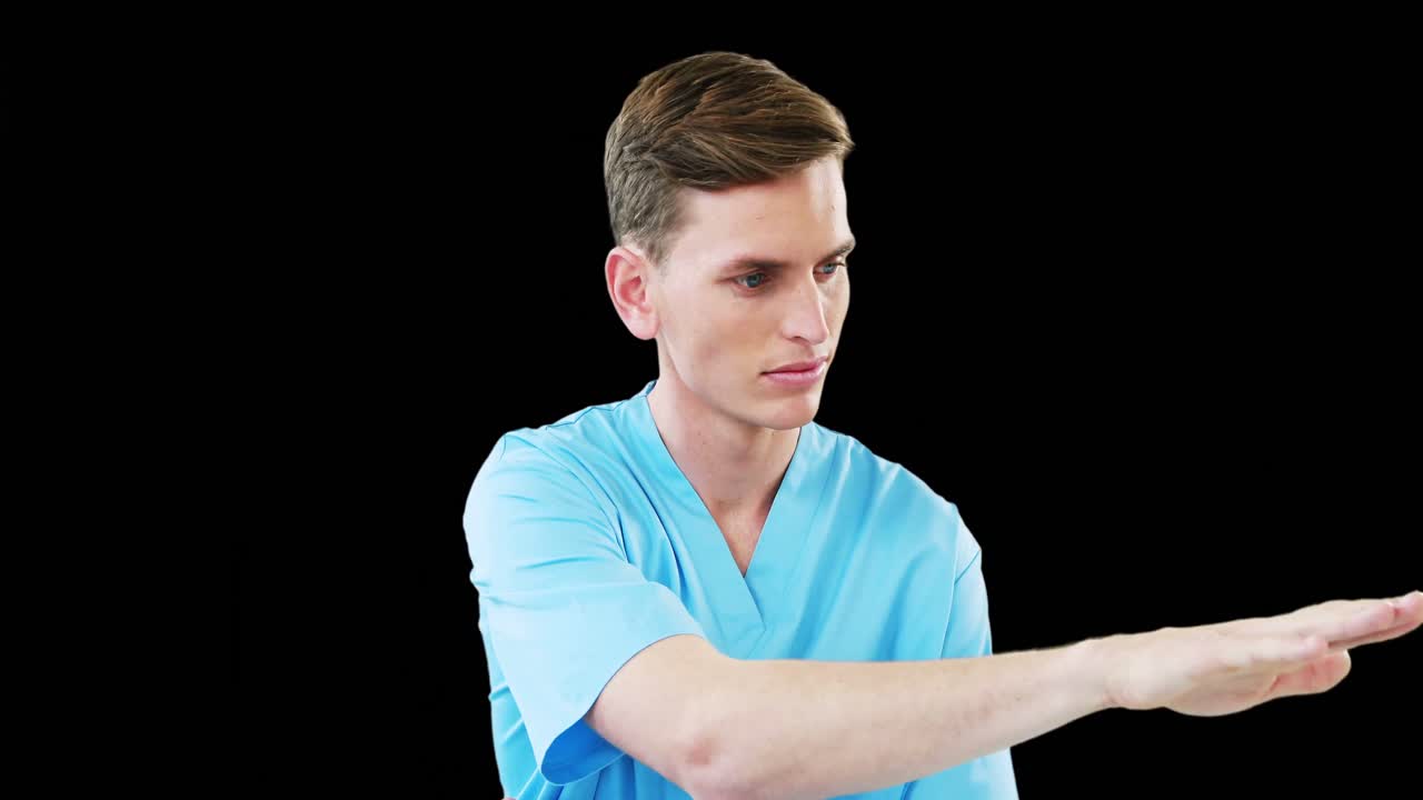 디지털 스크린을 사용하는 외과 의사