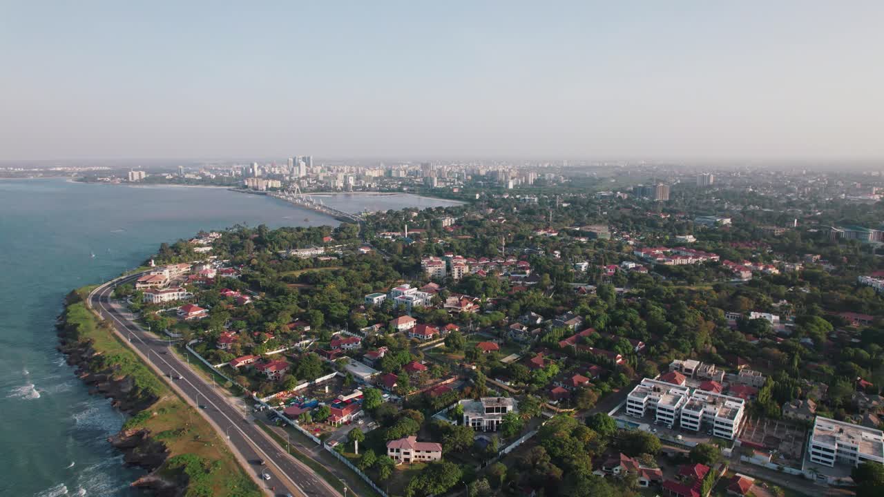 paisaje urbano de masaki, un barrio administrativo en el distrito de kinondoni de la región de dar es salaam en tanzania
