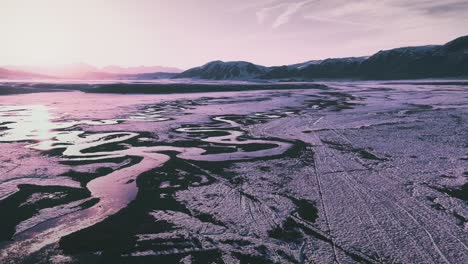 View-of-some-hot-springs-and-river-streams-in-the-eastern-sierra-mountains