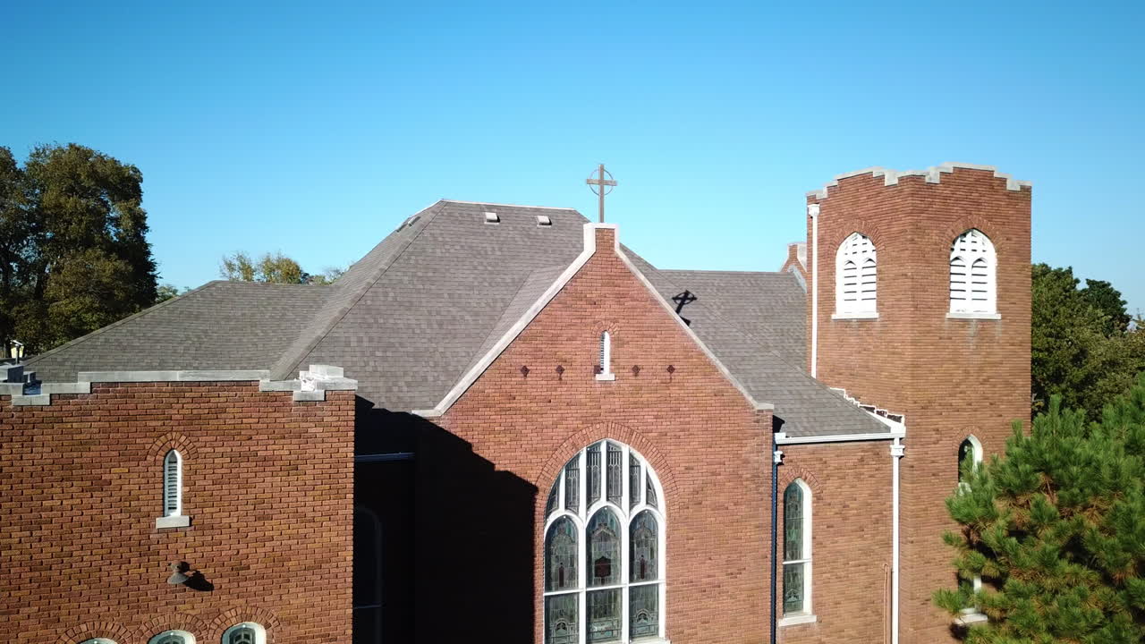 오래된 오렌지 교회. 시골 교회