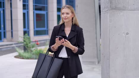 businesswoman in city