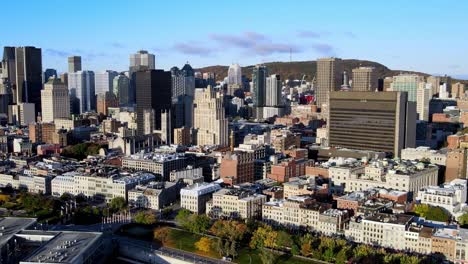 centro de la ciudad de montreal, canadá, puesta de sol, cinemático, mañana, vista