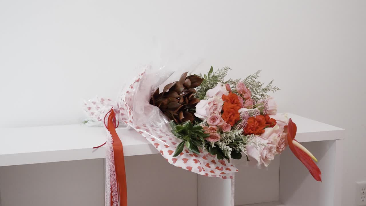 A 'Miss America Bouquet' style Floral arrangement