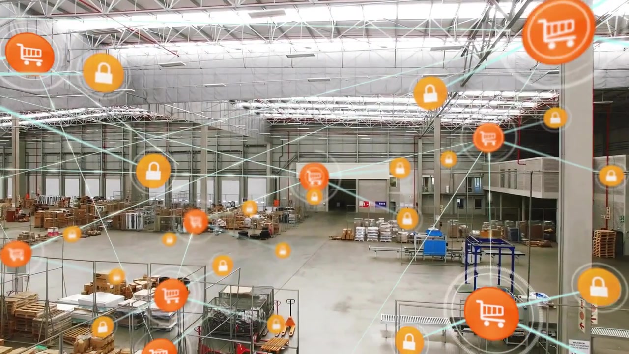 Lagerbygning viser voksende logistik-overlay ved første vogns fremkomst, der overlejrer lagerreoler for sikkerhed