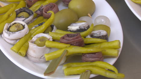 spanish tapas platter