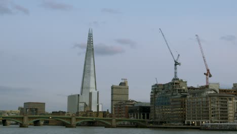 El-Fragmento-Del-Centro-De-Londres-Junto-Al-Támesis-En-Time-lapse