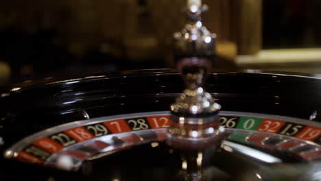 rueda de ruleta girando.
