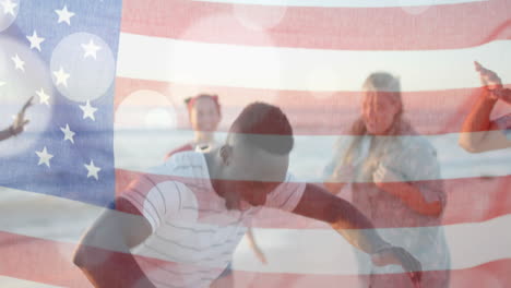 animación de la bandera de los ee.uu. sobre amigos diversos felices en la playa en verano