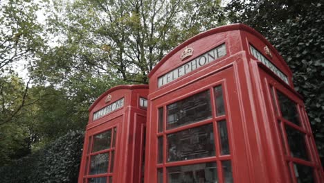 red telephone booths in london