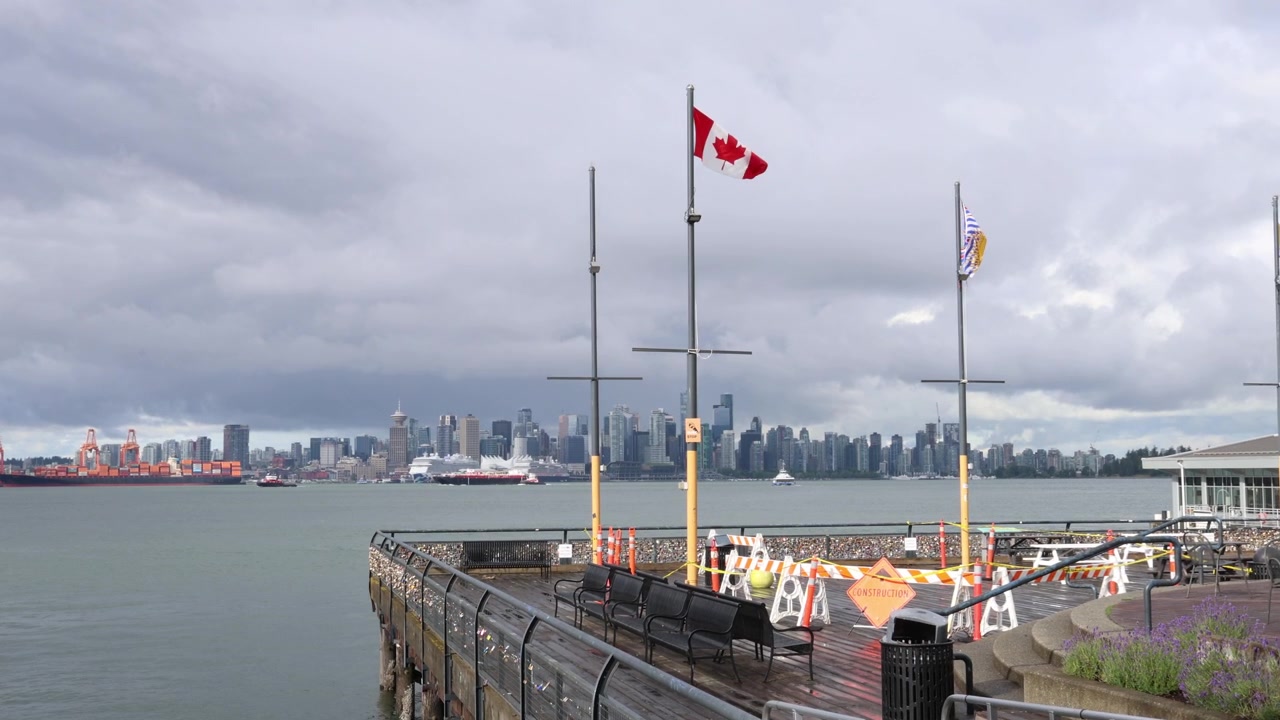 Vista del centro di Vancouver con grattacieli da North Vancouver