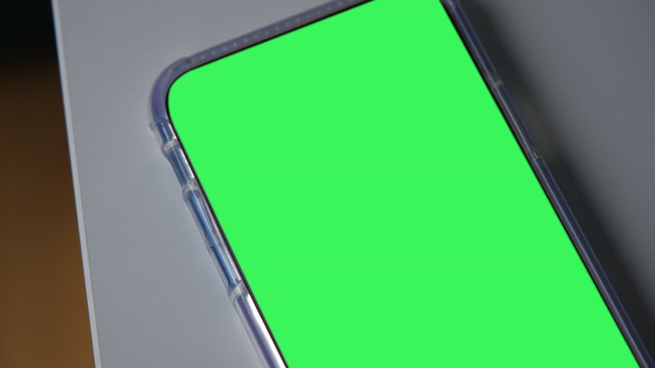 pantalla verde del teléfono inteligente en el hogar