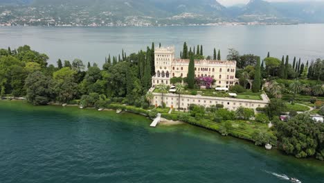 isola del garda villa on lake garda, italy