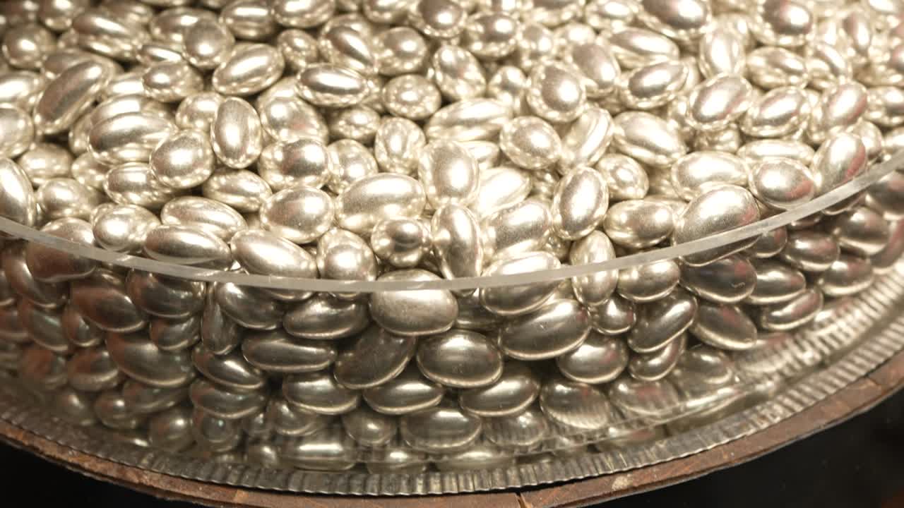 터키 디저트 로크마와 바클라바 비디오, 이스티클라 스트리트 타크시마, 베요글루 이스탄불, 터키