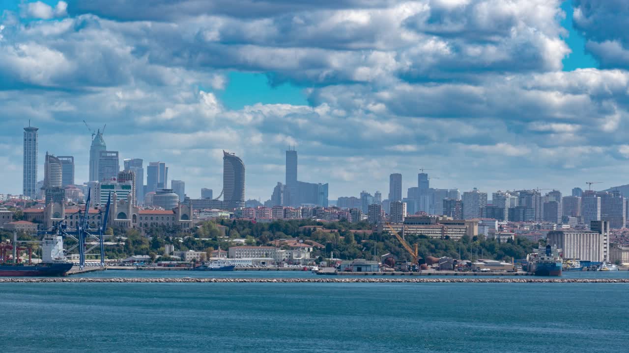 A Timelapse of Boats Navigating the Bosphorus Strait Against the Backdrop of Istanbul&rsquo;s Skyline